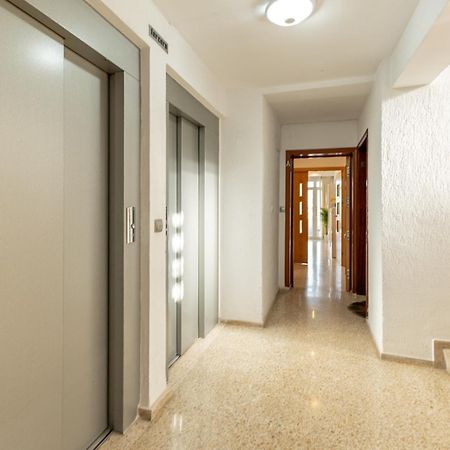Charming 3 Bedroom Apartment At Triana Center By Oui Севилья Экстерьер фото